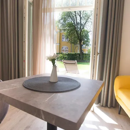 Hotel Monti