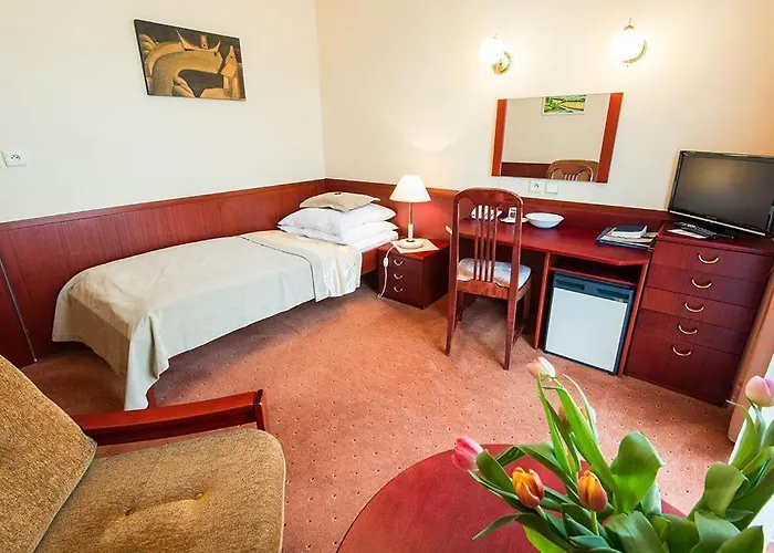 Monti Hotel 4*